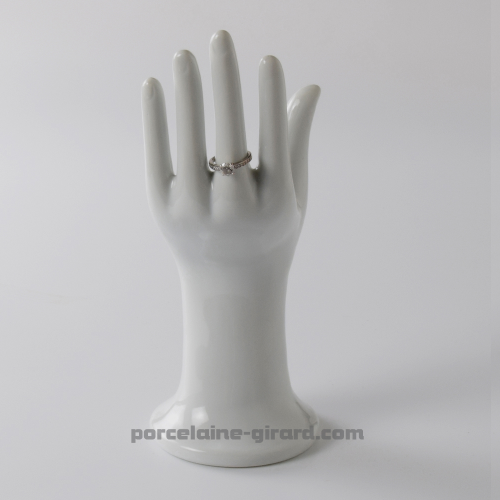 BAGUIER FORME DE MAIN HT 21.4CM /