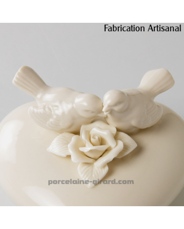 DUO OISEAUX SUR COEUR. DIA 12.3XHT6.6CM /