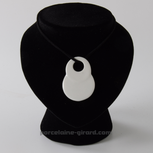 PENDENTIF DOUBLE CERCLE 5.5 X 4CM /