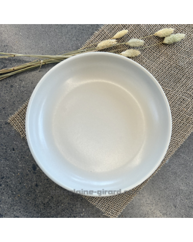 ASSIETTE CALOTTE RITA 22CM DE COULEUR CREME EN GRES/