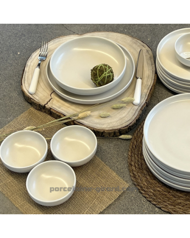 ASSIETTE CALOTTE RITA 22CM DE COULEUR CREME EN GRES/